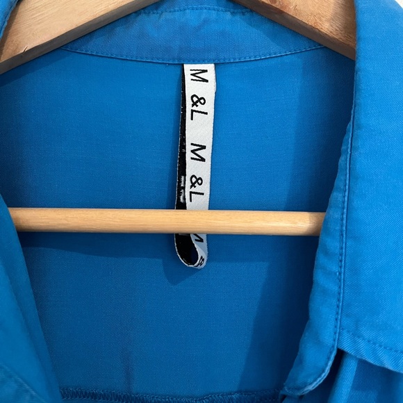 Blue Button-Up Women's Top - Picture 3 of 3